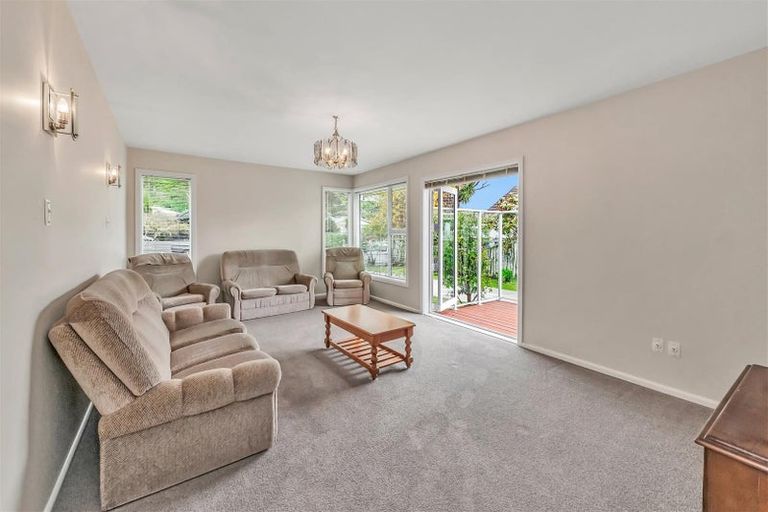 Photo of property in 9 Soleares Avenue, Mount Pleasant, Christchurch, 8081