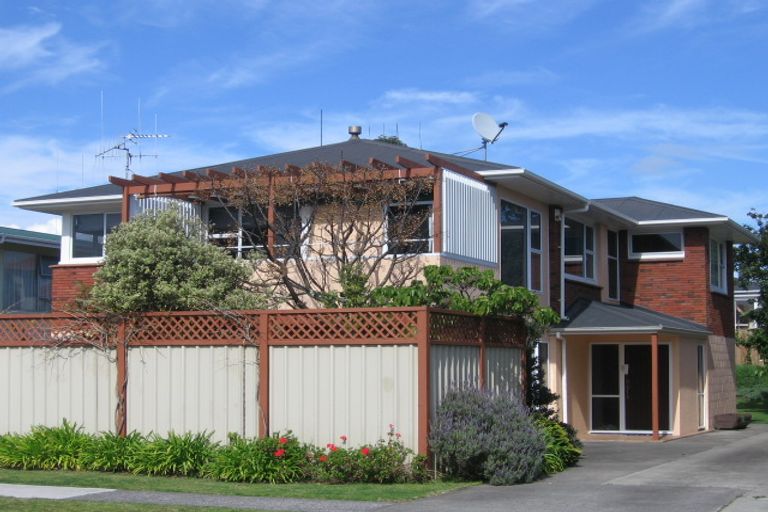 Photo of property in 90a Valley Road, Mount Maunganui, 3116