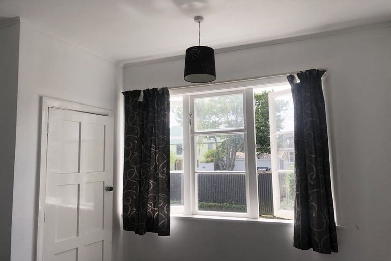 Photo of property in 46 Otara Street, Ilam, Christchurch, 8053