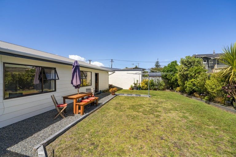 Photo of property in 33 Babbacombe Avenue, Otaki Beach, Otaki, 5512