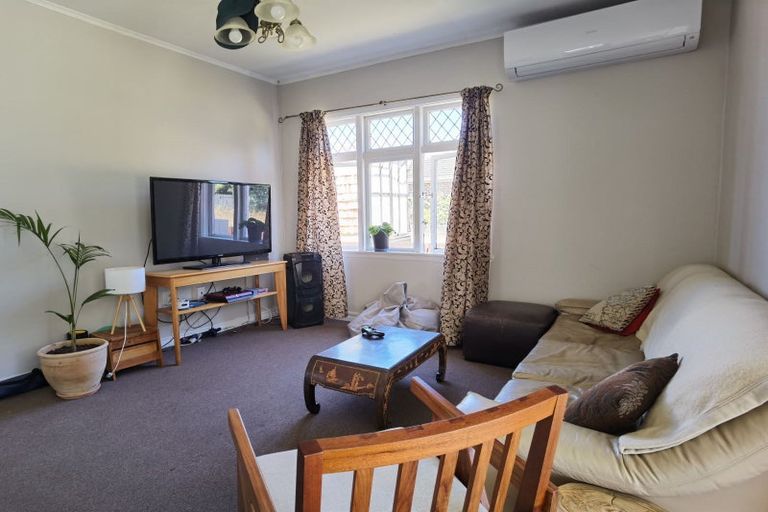 Photo of property in 21 Miro Street, Miramar, Wellington, 6022