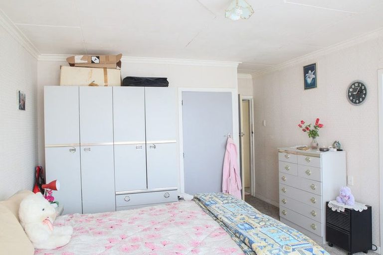 Photo of property in 17 Spencer Street, Bluff, 9814