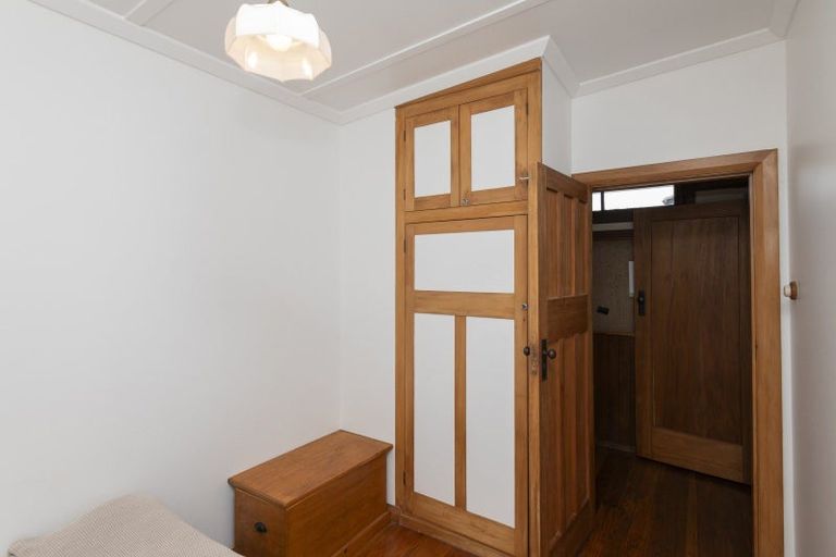 Photo of property in 75 Esplanade, Kaiti, Gisborne, 4010