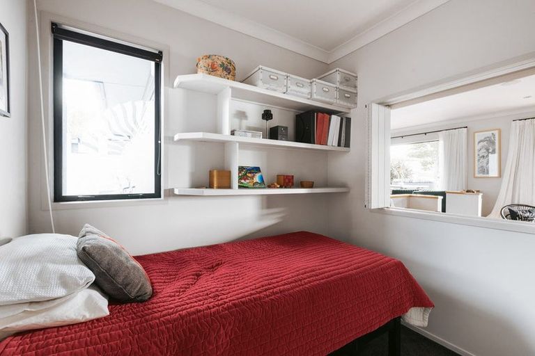 Photo of property in 6 Harbourside Way, Welcome Bay, Tauranga, 3112