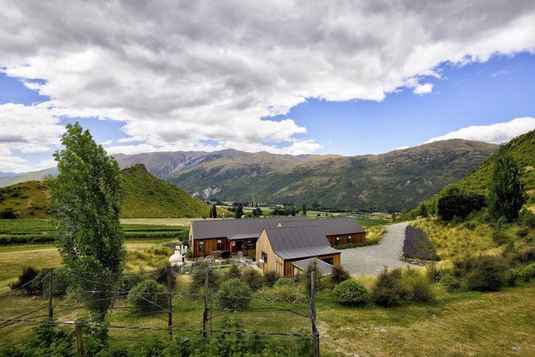 Photo of property in 57c Gibbston Back Road, Gibbston, Queenstown, 9371