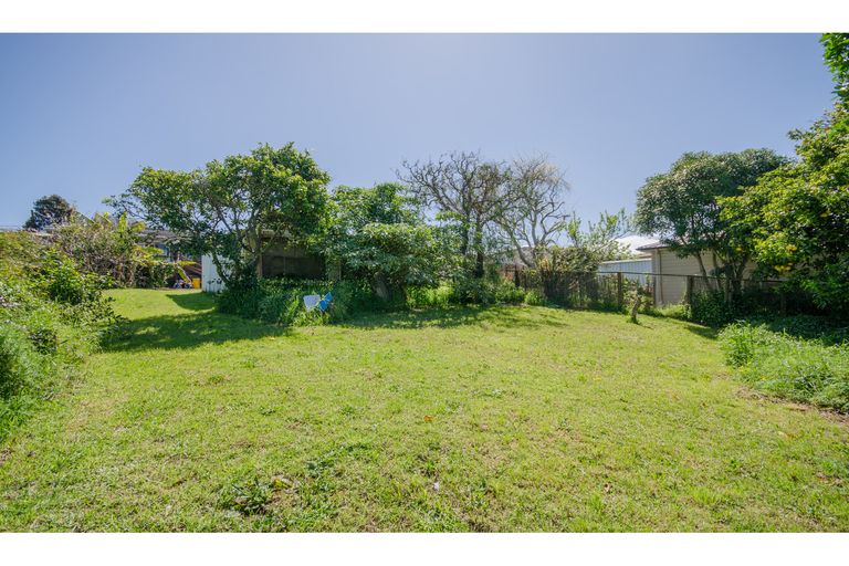 Photo of property in 68 Pukaki Road, Mangere, Auckland, 2022