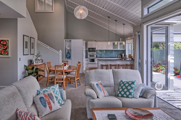 Photo of property in 7 Ian Place, Waihi Beach, 3611