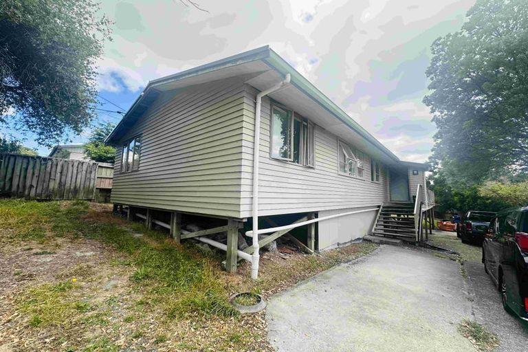 Photo of property in 3 Scott Road, Stanmore Bay, Whangaparaoa, 0932