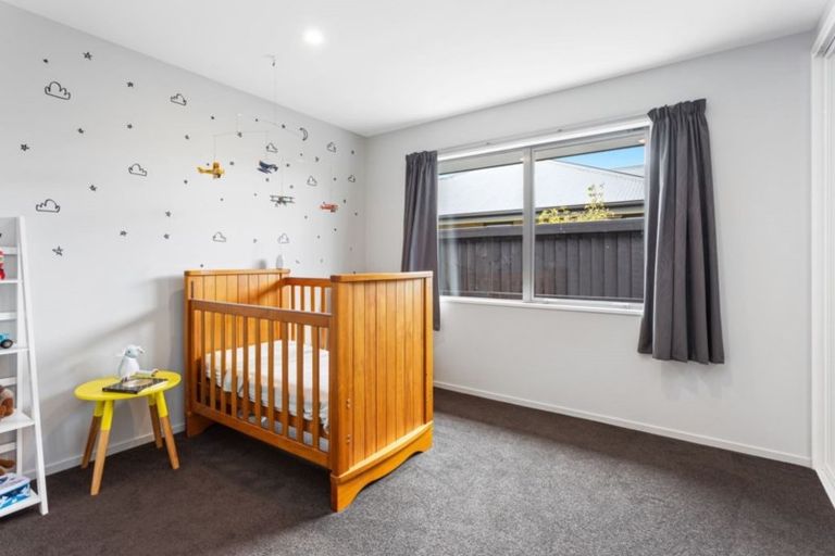 Photo of property in 7 Brockelbank Drive, Kaiapoi, 7630