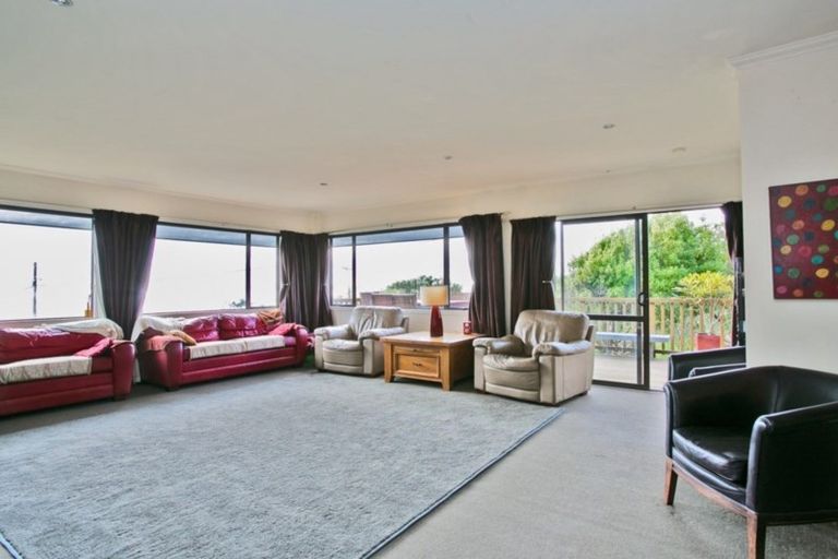 Photo of property in 11 Whalers Crescent, Omaui, Invercargill, 9877