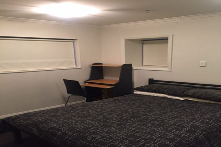 Photo of property in Monvie Apartments, 408/15 Holland Street, Te Aro, Wellington, 6011