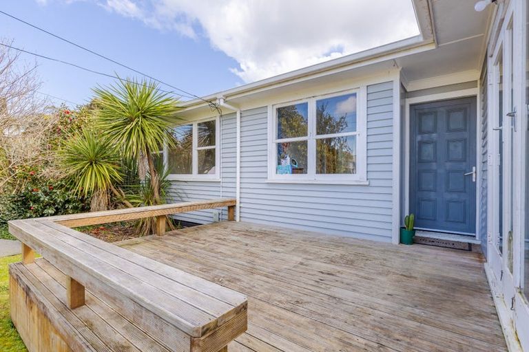 Photo of property in 24 Manapouri Place, Glenview, Hamilton, 3206