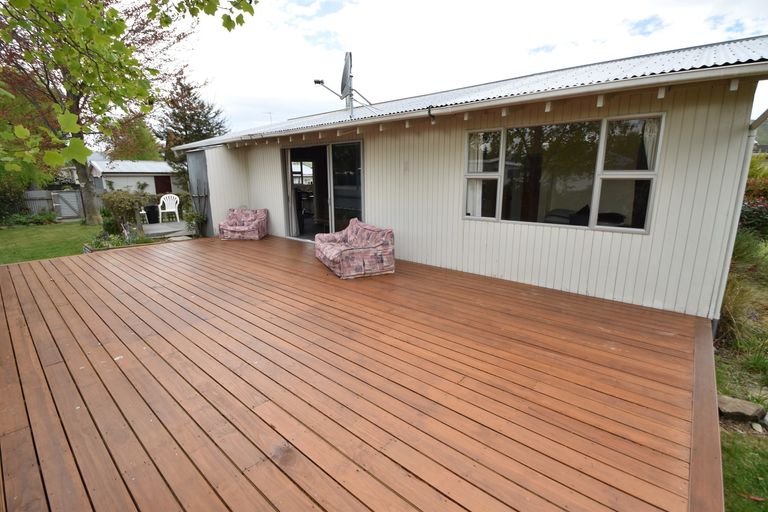 Photo of property in 19 Teal Crescent, Omarama, 9412