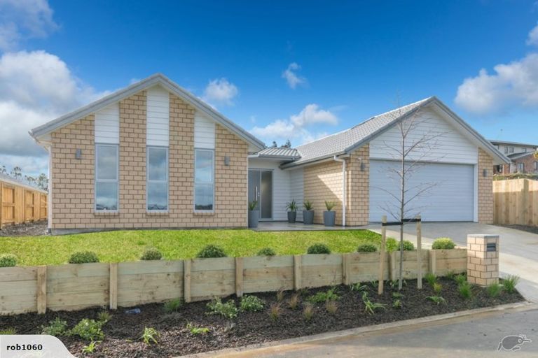 Photo of property in 5 Kukari Close, Flagstaff, Hamilton, 3210