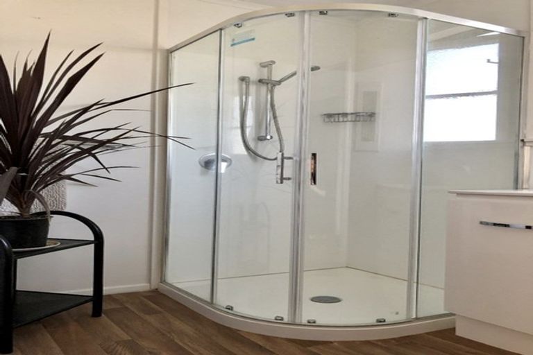 Photo of property in 37 Robinson Street, Foxton, 4814