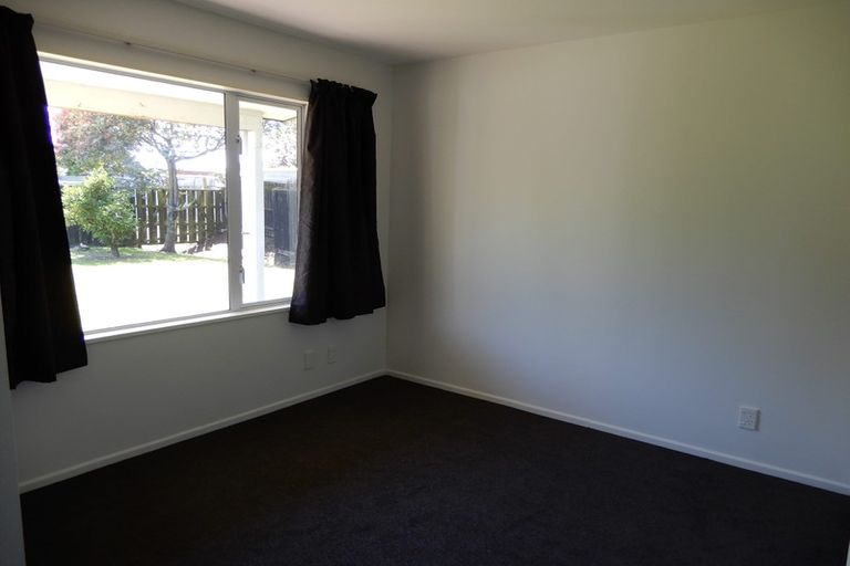 Photo of property in 7 Allin Drive, Waikuku Beach, 7402