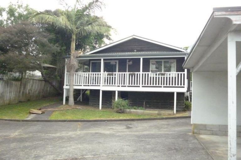 Photo of property in 2/61 Drake Street, Howick, Auckland, 2014