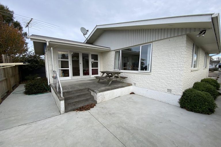 Photo of property in 22 Longmuir Street, Ilam, Christchurch, 8041