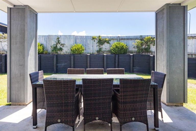 Photo of property in 9 Poplar Grove, Feilding, 4702