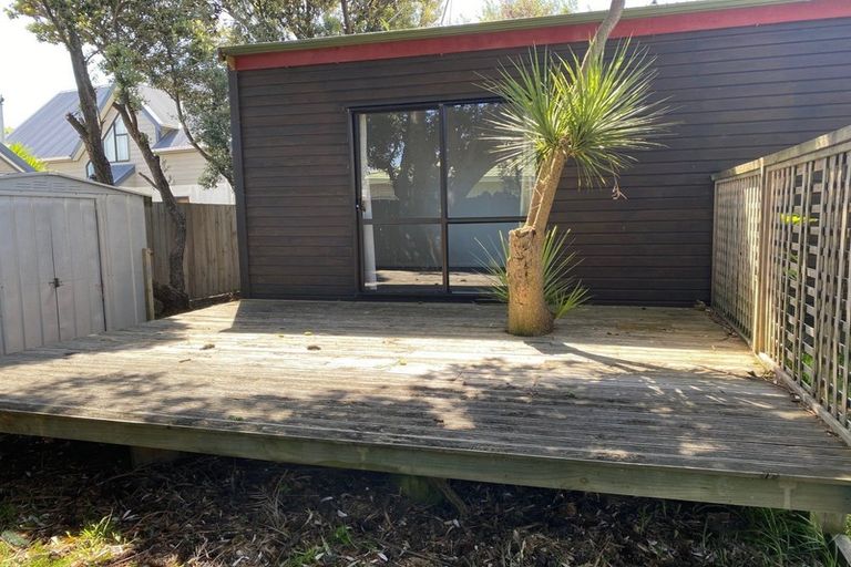 Photo of property in 9 Tobys Way, Waikanae Beach, Waikanae, 5036