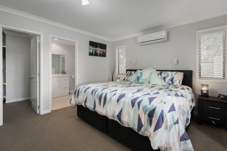 Photo of property in 10 Bransley Grove, Katikati, 3129