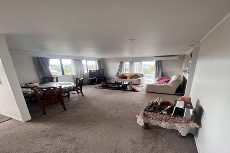 Photo of property in 16 Belinda Avenue, Flat Bush, Auckland, 2023