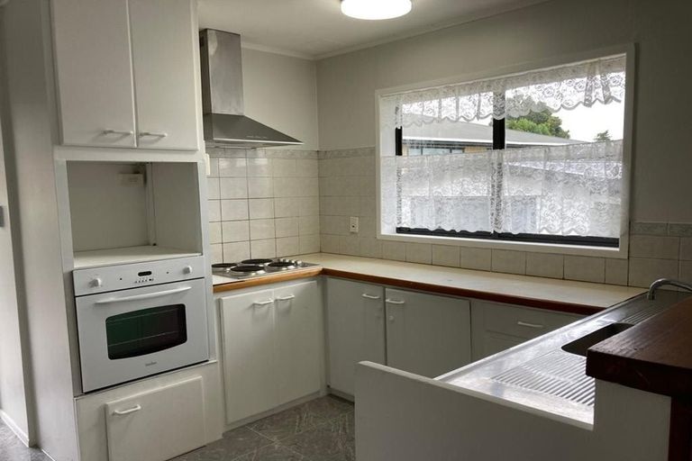 Photo of property in 9 Wakelin Road, Mangere East, Auckland, 2024