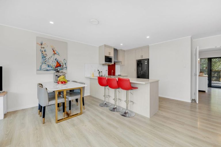 Photo of property in 28a Ksenia Drive, Flat Bush, Auckland, 2019
