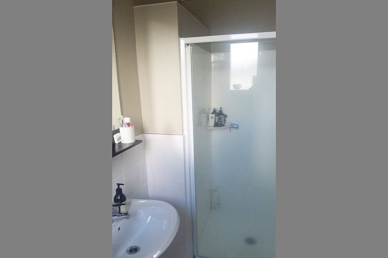 Photo of property in 136 Old Wairoa Road, Papakura, 2110