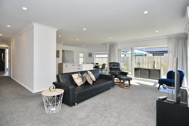 Photo of property in 3 Mcquillan Avenue, Woodend, 7610