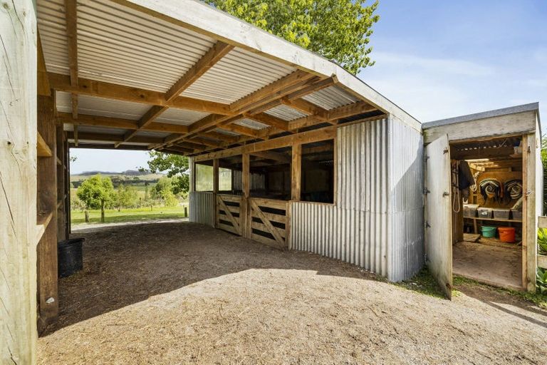 Photo of property in 39 Lara Lane, Kaiwaka, 0573