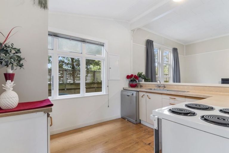 Photo of property in 35 Trafalgar Street, The Wood, Nelson, 7010