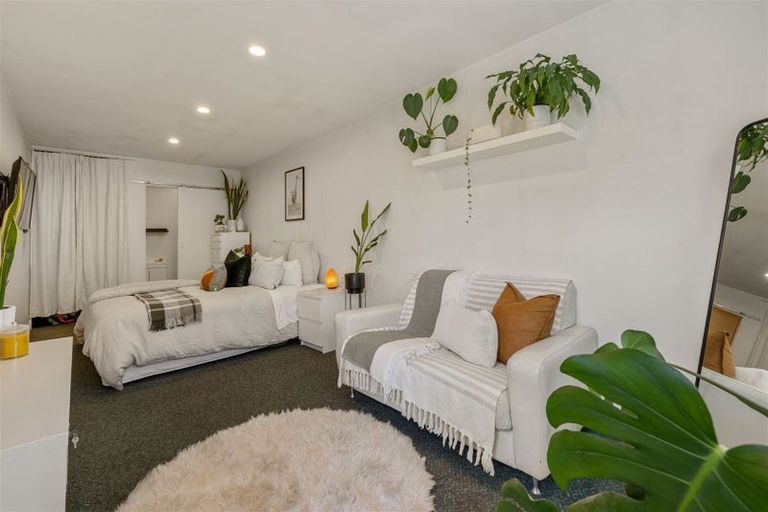 Photo of property in 116 Paparoa Street, Papanui, Christchurch, 8053