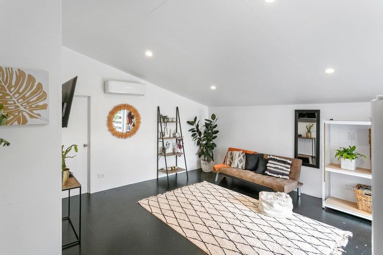 Photo of property in 42 Chaucer Street, Leamington, Cambridge, 3432