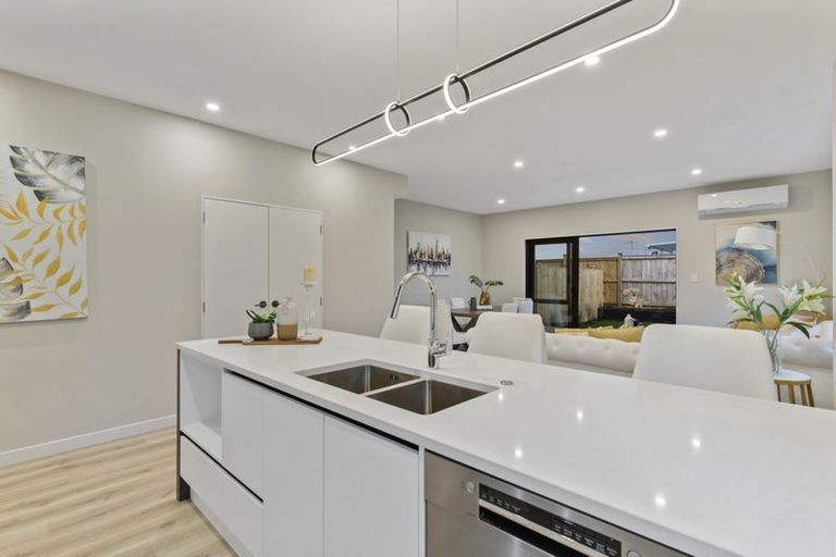 Photo of property in 80b Kahui Parade, Karaka, Papakura, 2113