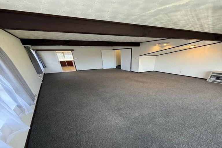 Photo of property in 2/396 Cambridge Terrace, Naenae, Lower Hutt, 5011