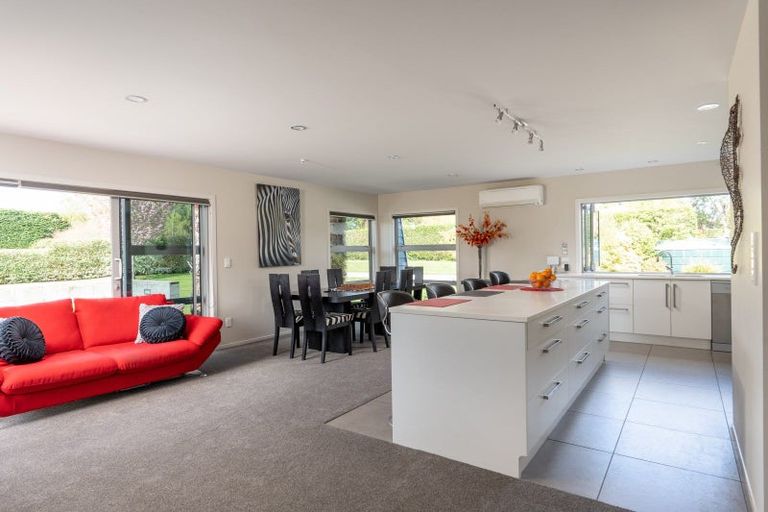 Photo of property in 97 Acacia Heights Drive, Acacia Bay, Taupo, 3385