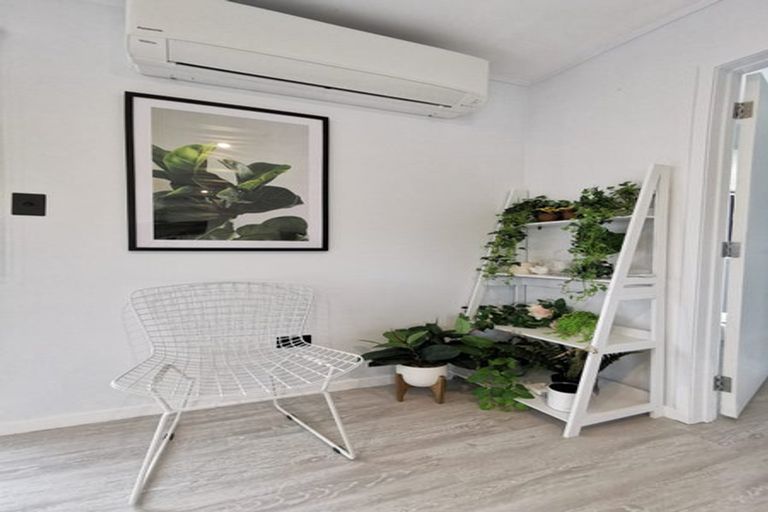 Photo of property in 16 Shelly Beach Road, Shelly Beach, Helensville, 0874