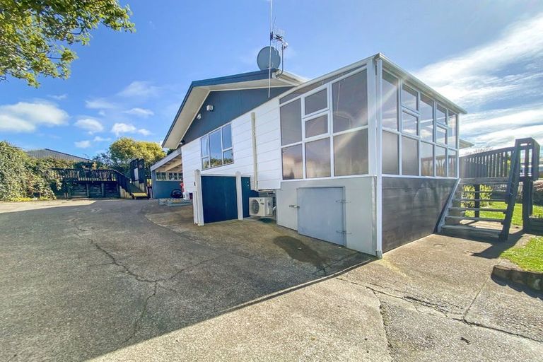 Photo of property in 20 Heatherlea Heights, Feilding, 4702