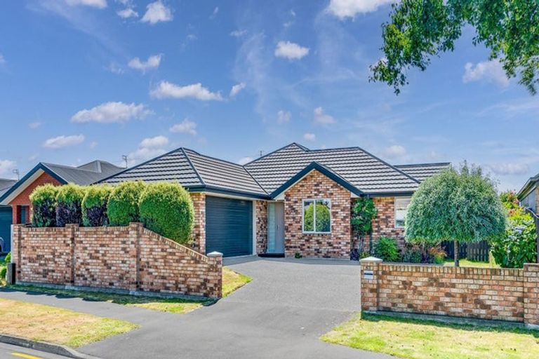 Photo of property in 53 Mcmahon Drive, Aidanfield, Christchurch, 8025
