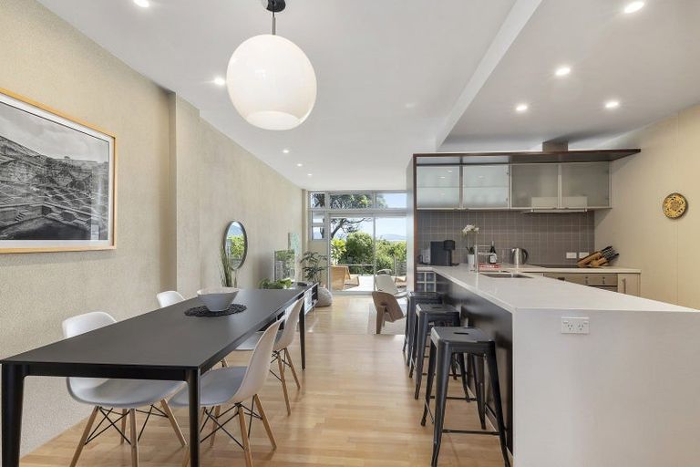 Photo of property in 17 Boardwalk Lane, Seatoun, Wellington, 6022