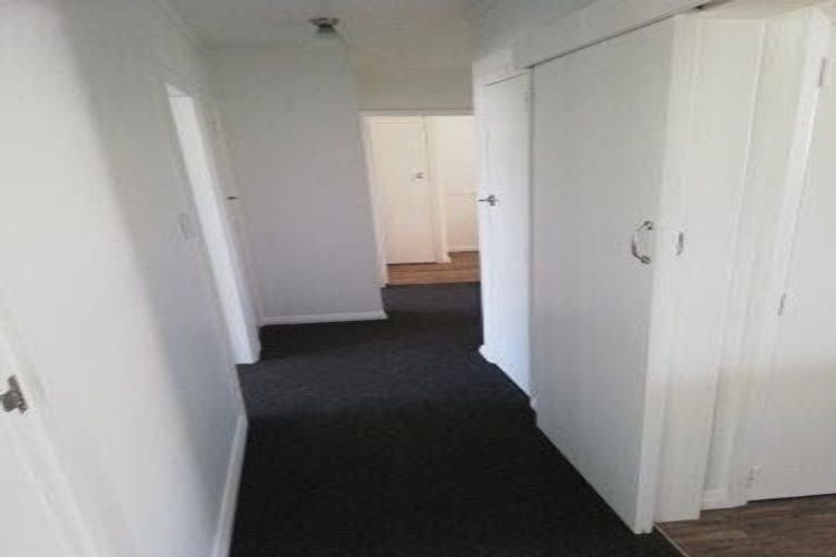 Photo of property in 61 Williams Street, Cambridge, 3434