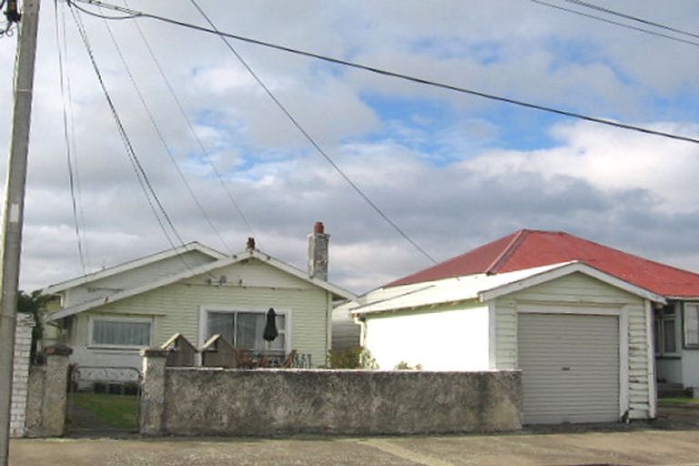Photo of property in 14 Bolton Street, Petone, Lower Hutt, 5012