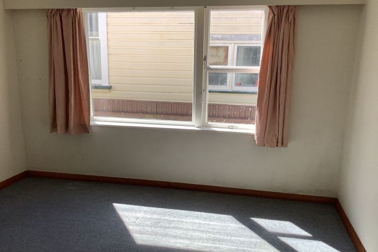 Photo of property in 14 Central Terrace, Alicetown, Lower Hutt, 5010