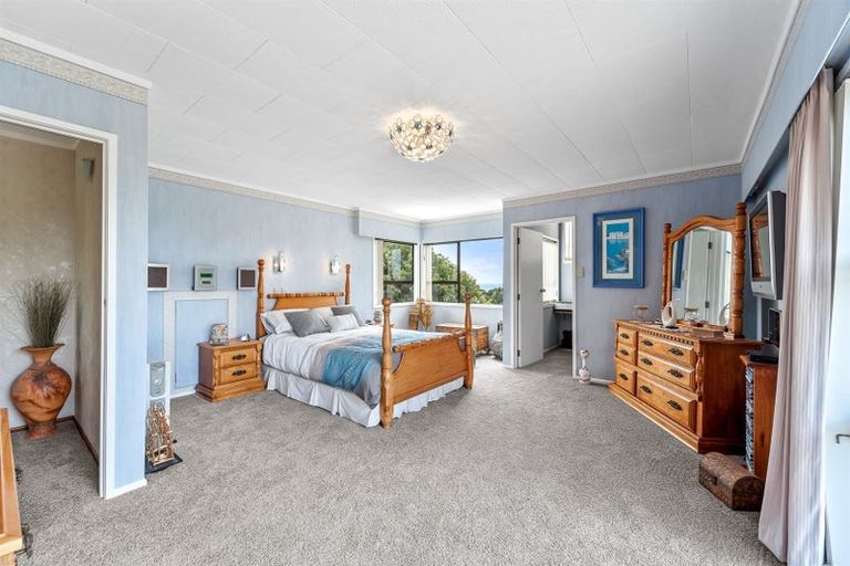 Photo of property in 32 Layton Road, Manly, Whangaparaoa, 0930