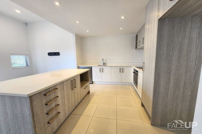 Photo of property in 4b Meteor Road, Hobsonville, Auckland, 0616