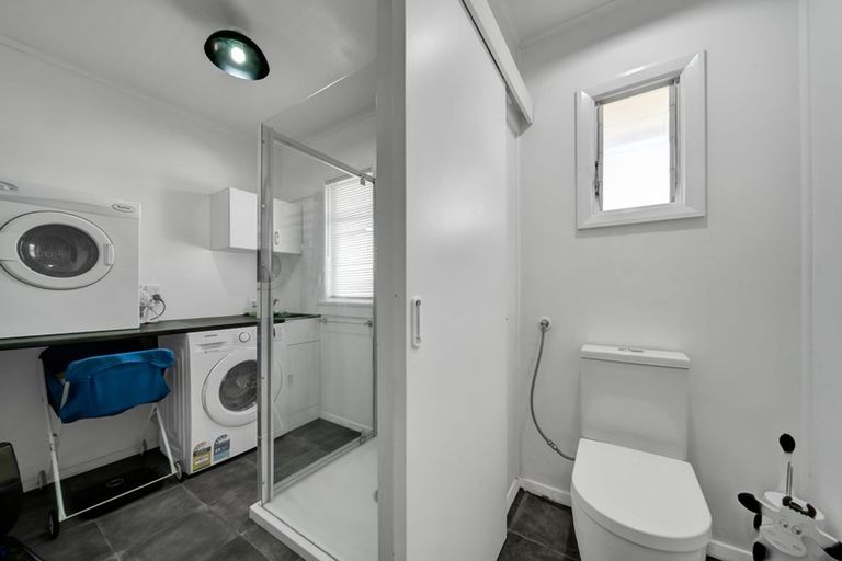 Photo of property in 60 Egmont Street, Hawera, 4610