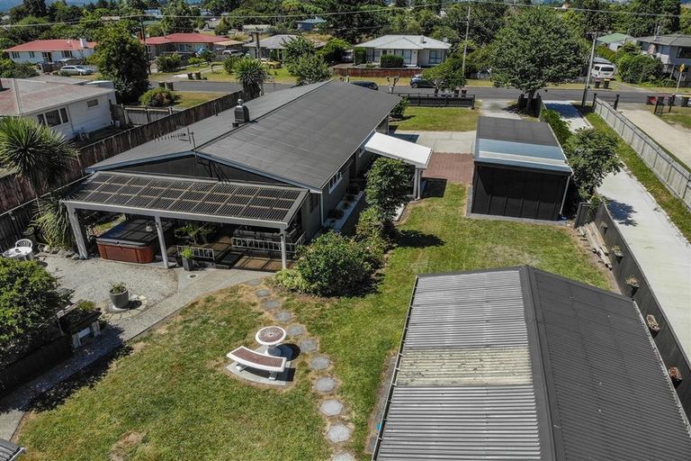 Photo of property in 45 Fairview Road, Western Heights, Rotorua, 3015
