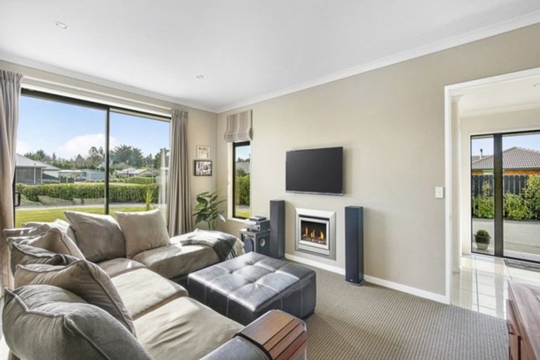 Photo of property in 10 Saint Andrews Lane, Kirwee, Darfield, 7571