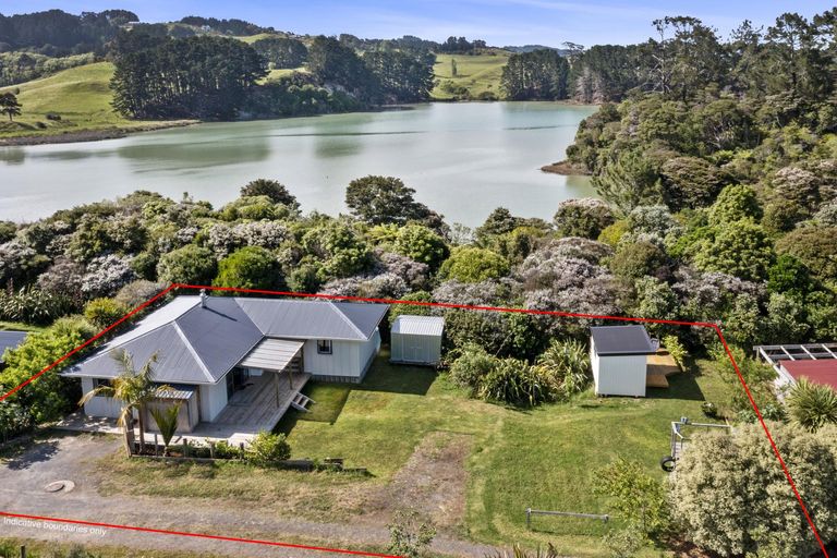 Photo of property in 21b East Street, Raglan, 3225